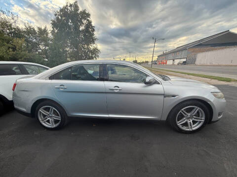 2015 Ford Taurus Limited