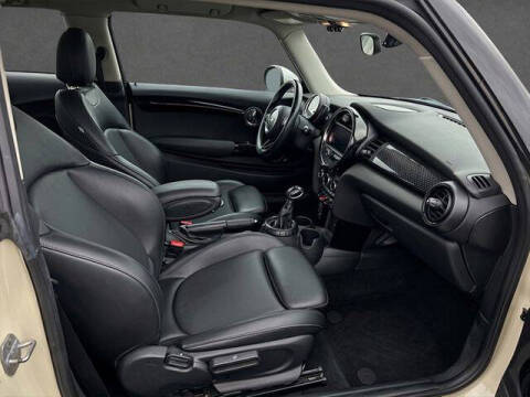 2016 MINI Hardtop 2 Door Cooper S