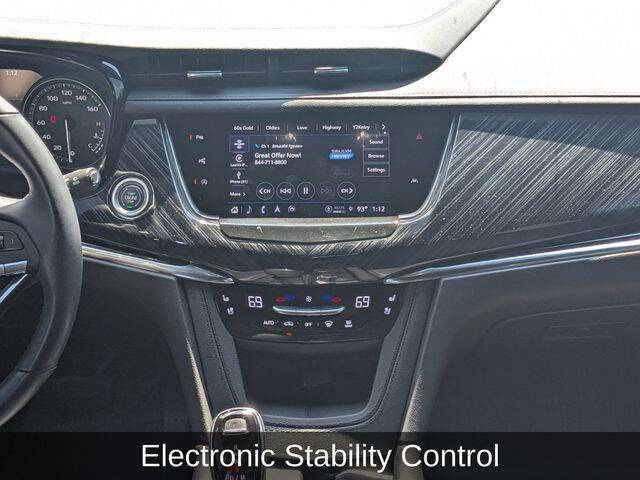 2023 Cadillac XT6 Premium Luxury