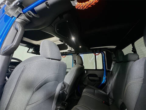 2024 Jeep Gladiator Sport