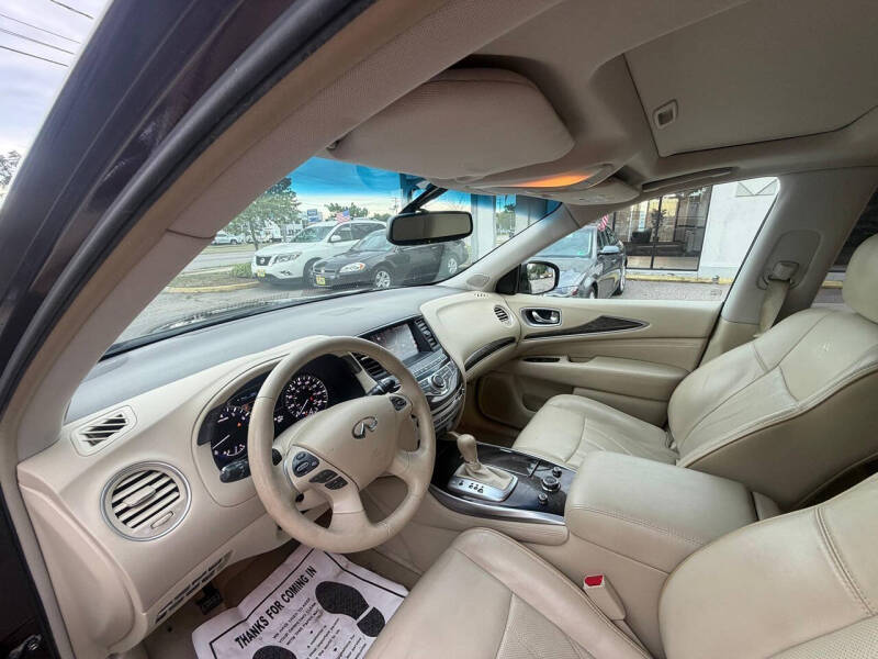 2013 Infiniti JX35