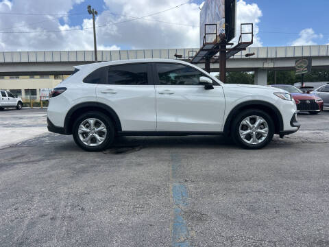 2025 Honda HR-V LX