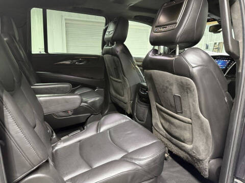 2016 Cadillac Escalade ESV Platinum