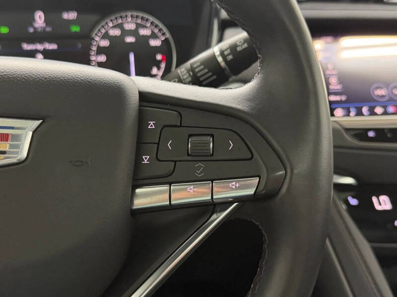 2023 Cadillac XT6 Luxury