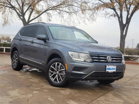 2020 Volkswagen Tiguan for sale at HILEY MAZDA VOLKSWAGEN of ARLINGTON in Arlington TX