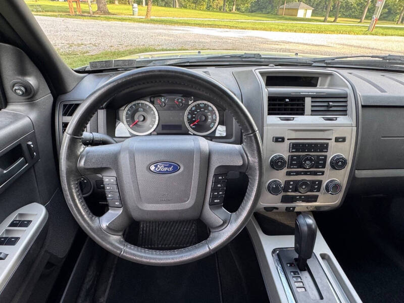 2010 Ford Escape XLT