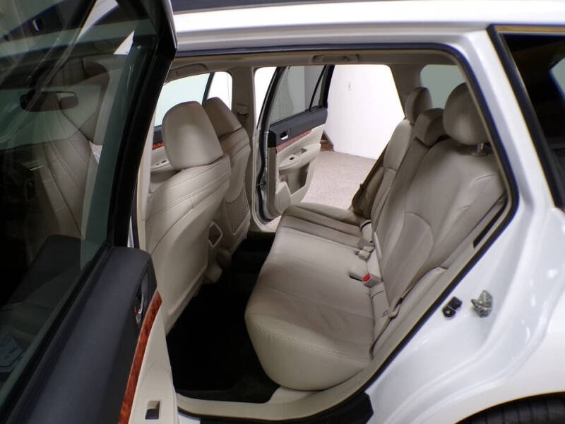 2012 Subaru Outback 2.5i Limited