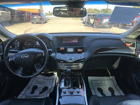 2013 Infiniti M37