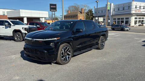 2025 Chevrolet Silverado EV RST