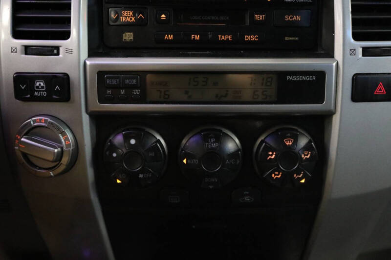 2004 Toyota 4Runner SR5