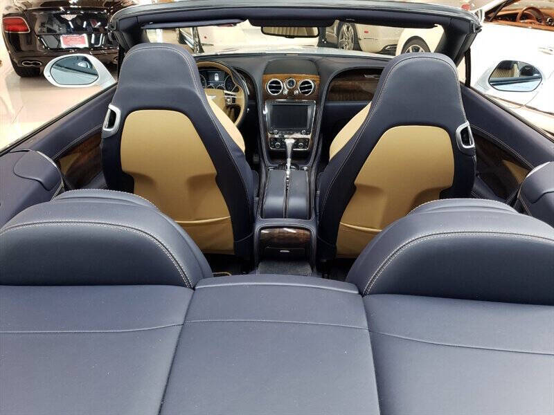 2017 Bentley Continental 9