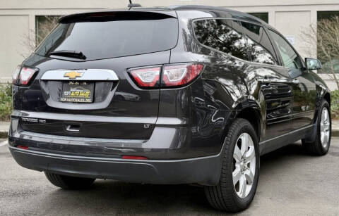 2017 Chevrolet Traverse LT
