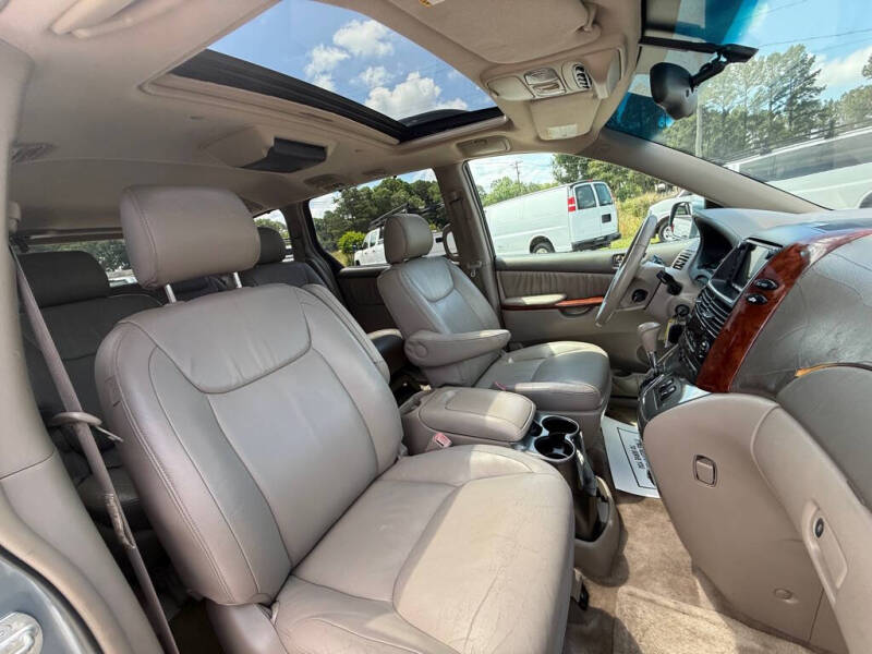 2005 Toyota Sienna XLE Limited 7 Passenger