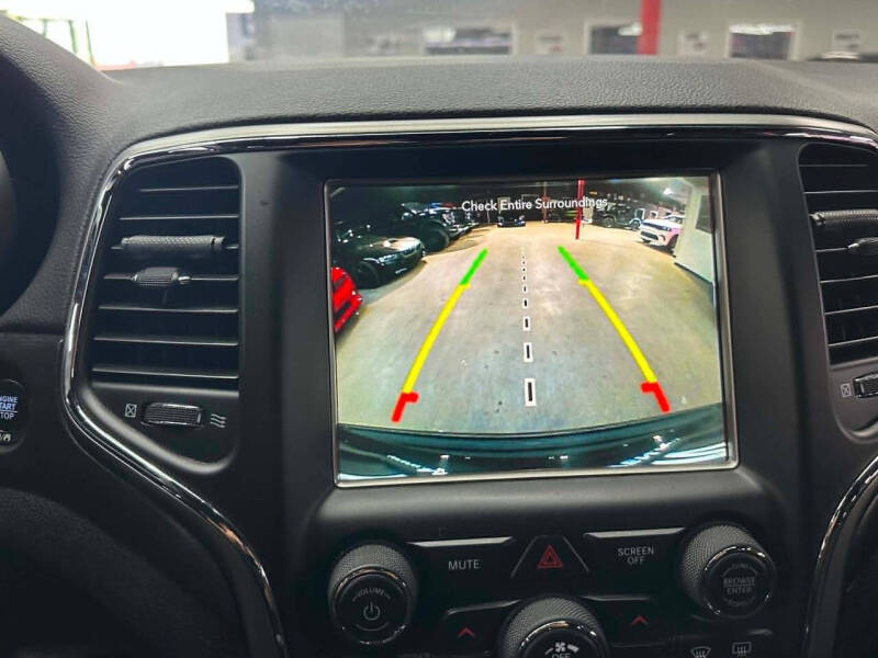 2018 Jeep Grand Cherokee Laredo E