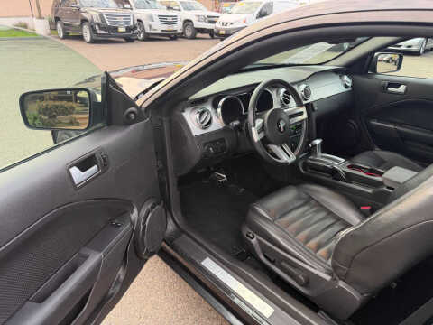 2008 Ford Mustang GT Deluxe