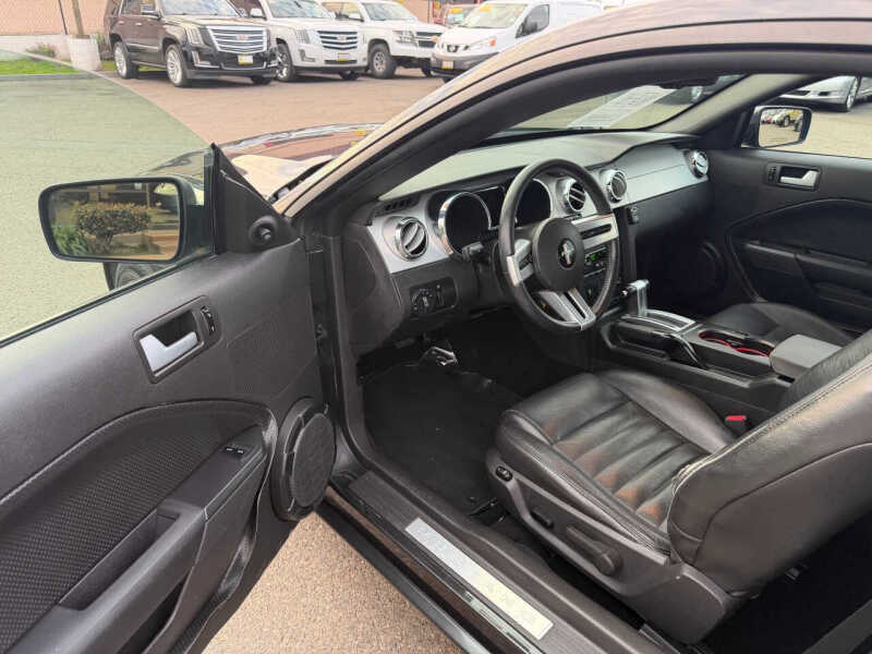 2008 Ford Mustang GT Deluxe
