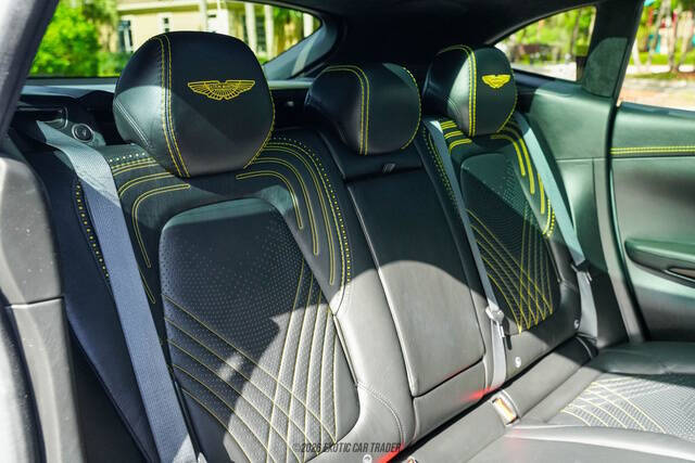 2021 Aston Martin DBX