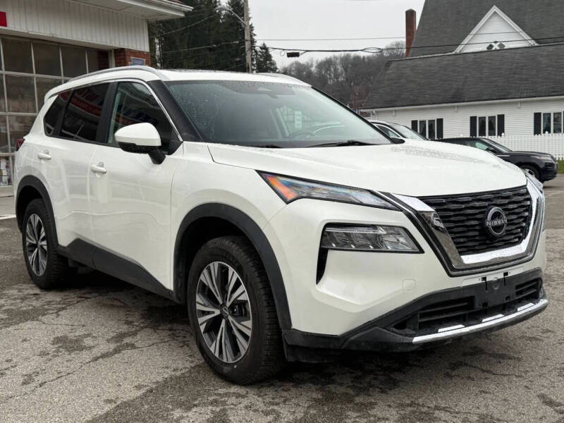 2022 Nissan Rogue SV