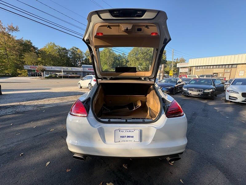 2011 Porsche Panamera 4