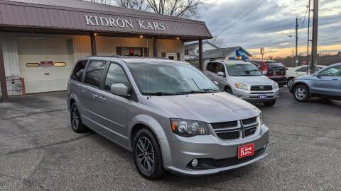 2016 Dodge Grand Caravan for sale at Kidron Kars INC in Orrville OH