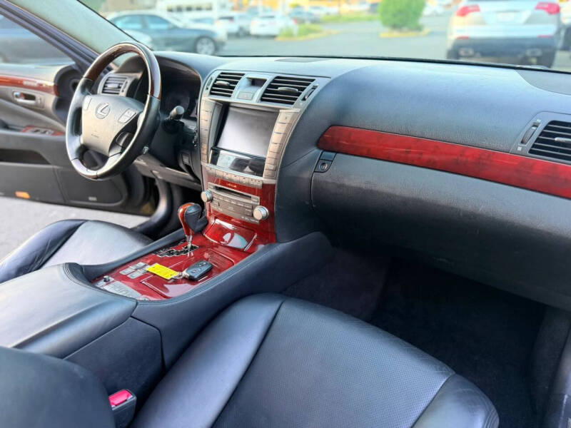 2010 Lexus LS 460