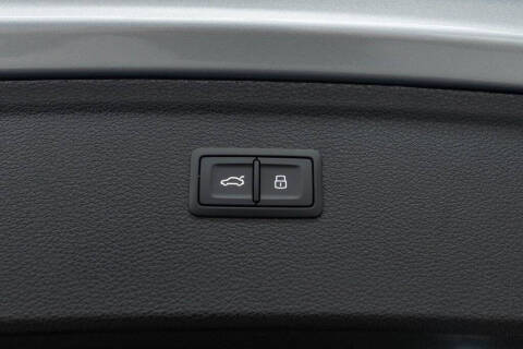 2024 Audi Q5 e quattro S line Premium 55 TFSI