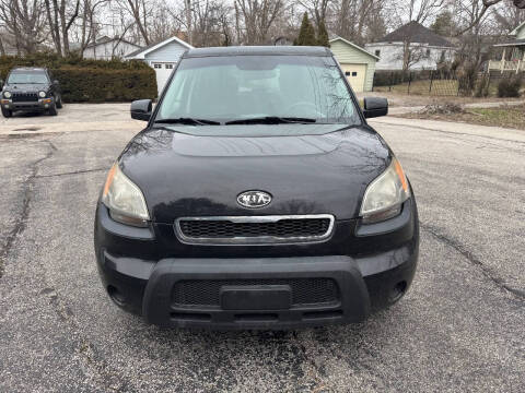 2011 Kia Soul +