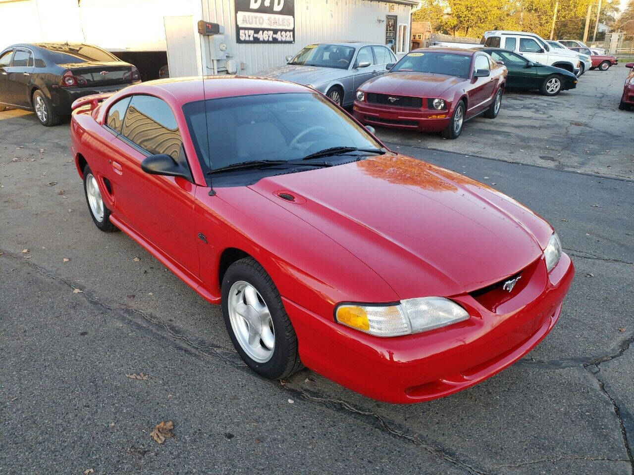 Red 1994 Ford Mustang GT GT 2dr Fastback 2