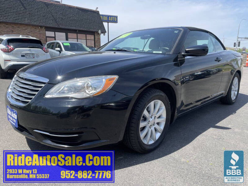 2013 Chrysler 200 Touring