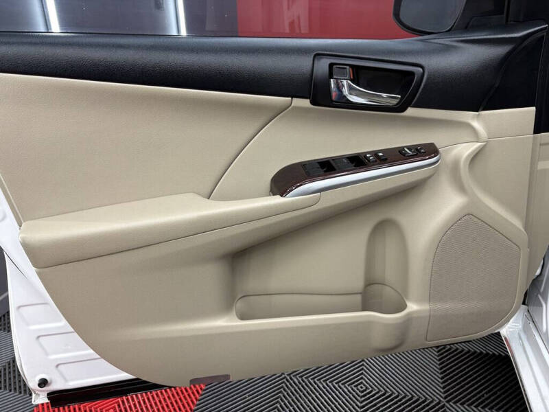 2012 Toyota Camry XLE V6