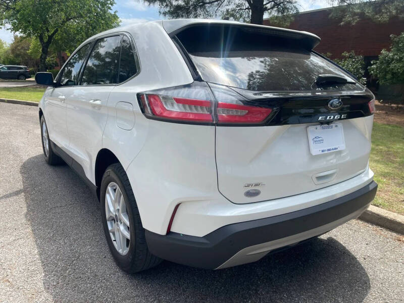 2021 Ford Edge