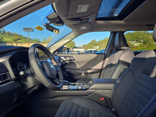 2025 Mitsubishi Outlander Trail Edition