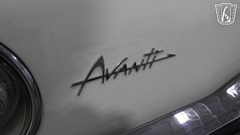 1964 Studebaker Avanti