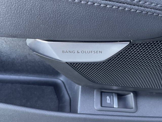 2023 Audi e-tron GT quattro Premium Plus