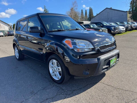 2011 Kia Soul +