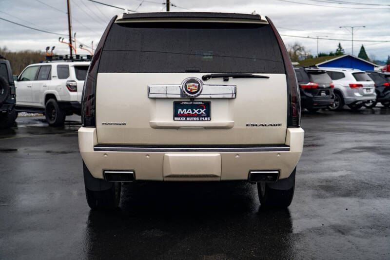 2014 Cadillac Escalade Platinum