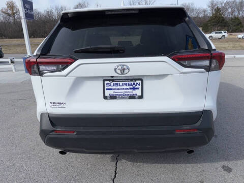 2019 Toyota RAV4 LE