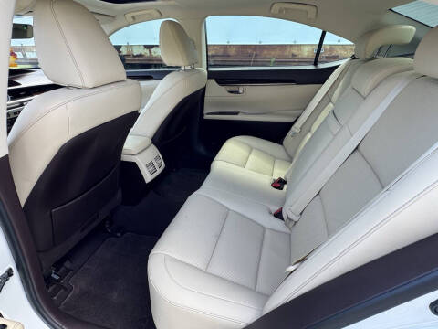 2016 Lexus ES 350