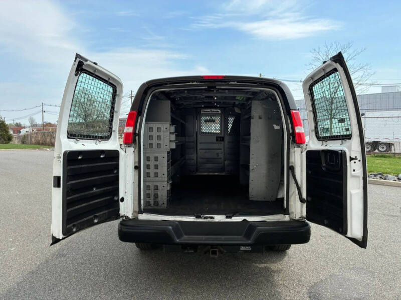 2019 Chevrolet Express 2500