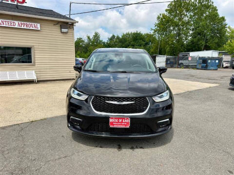 2024 Chrysler Pacifica Touring L
