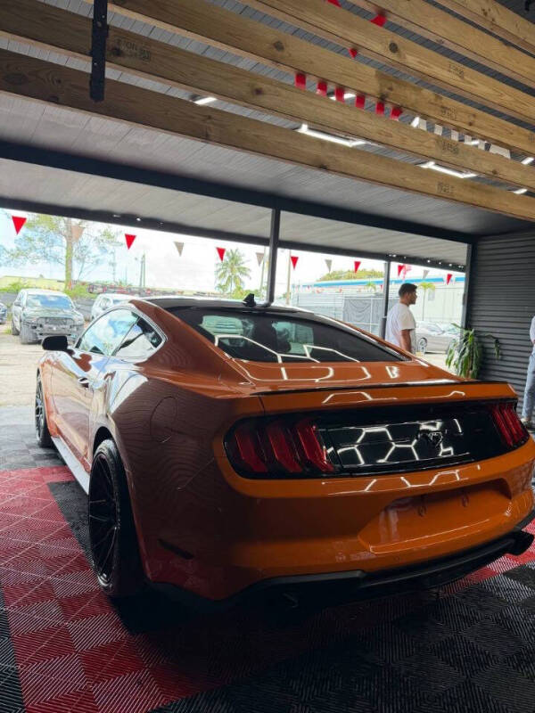 2021 Ford Mustang EcoBoost Premium
