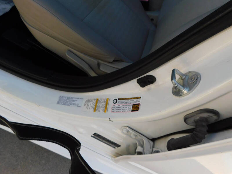 2013 Mitsubishi Lancer ES