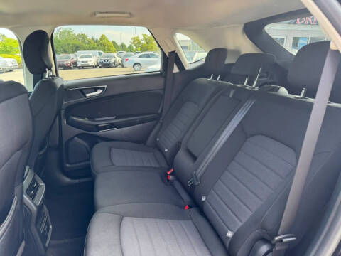 2019 Ford Edge SE