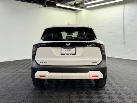 2025 Nissan Kicks SV