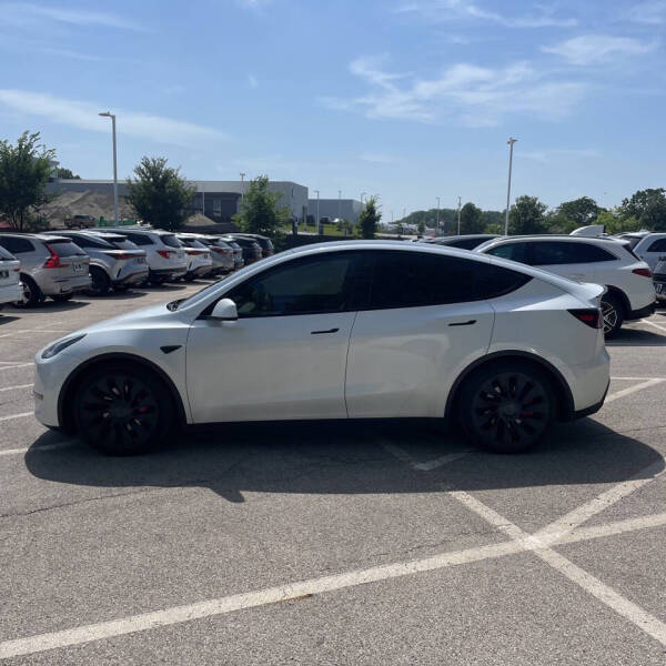 2023 Tesla Model Y Performance
