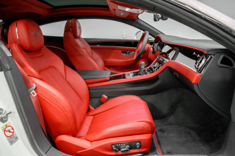 2025 Bentley Continental GT Black Edition