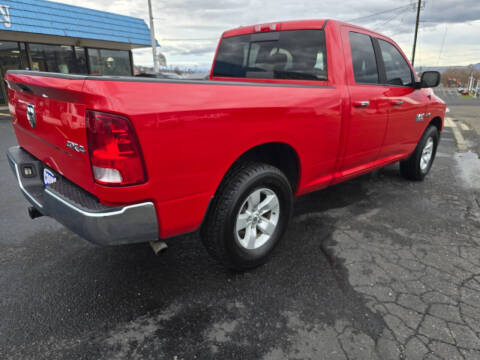 2016 RAM 1500 SLT