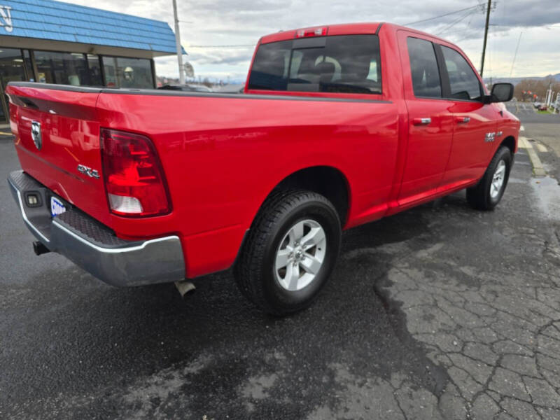 2016 RAM 1500 SLT