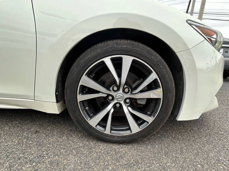 2016 Nissan Maxima Platinum