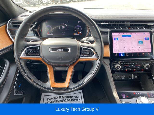 2022 Jeep Grand Cherokee Summit